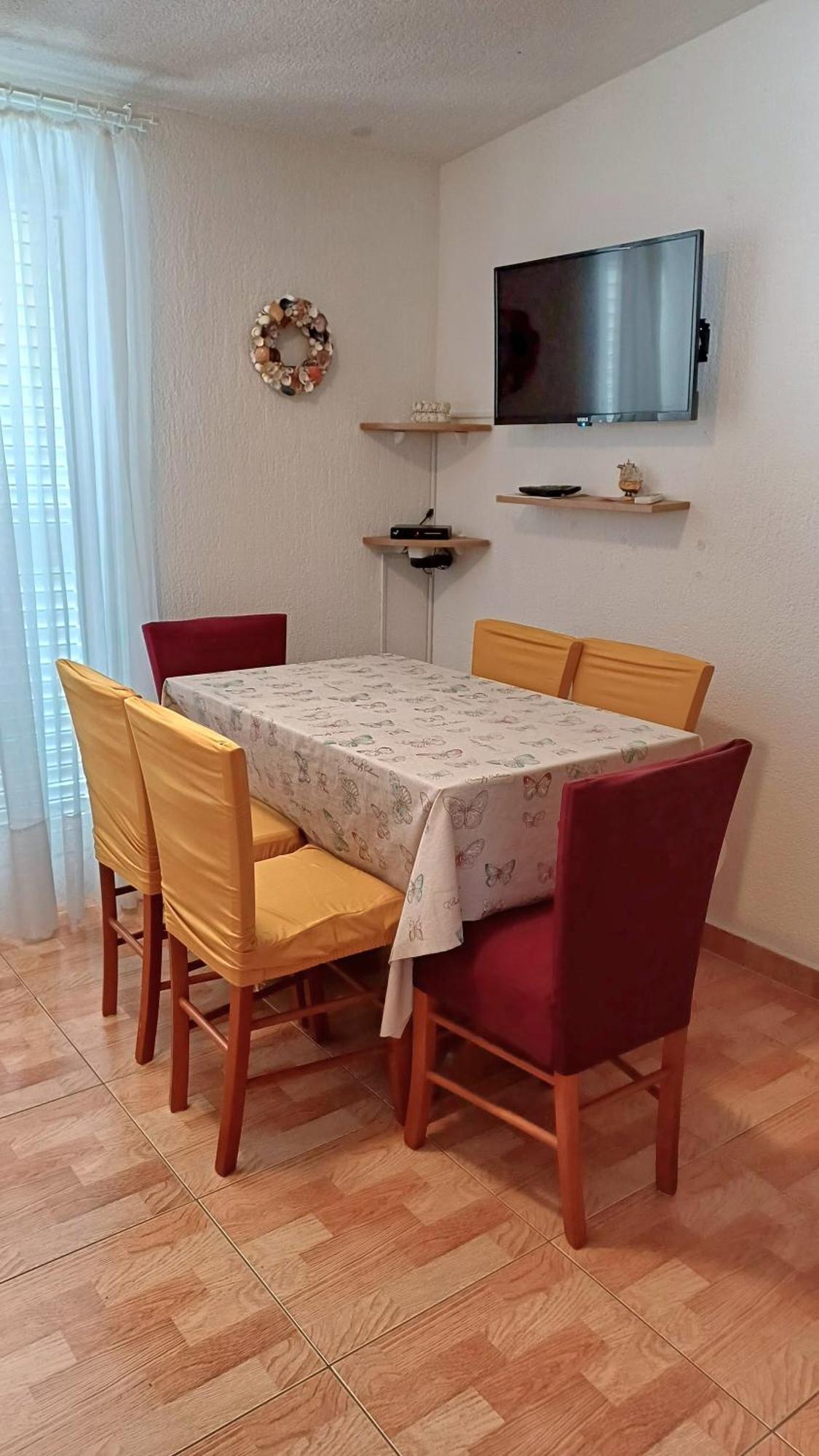 Mira Apartma
