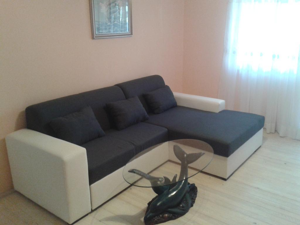 Mira Apartma